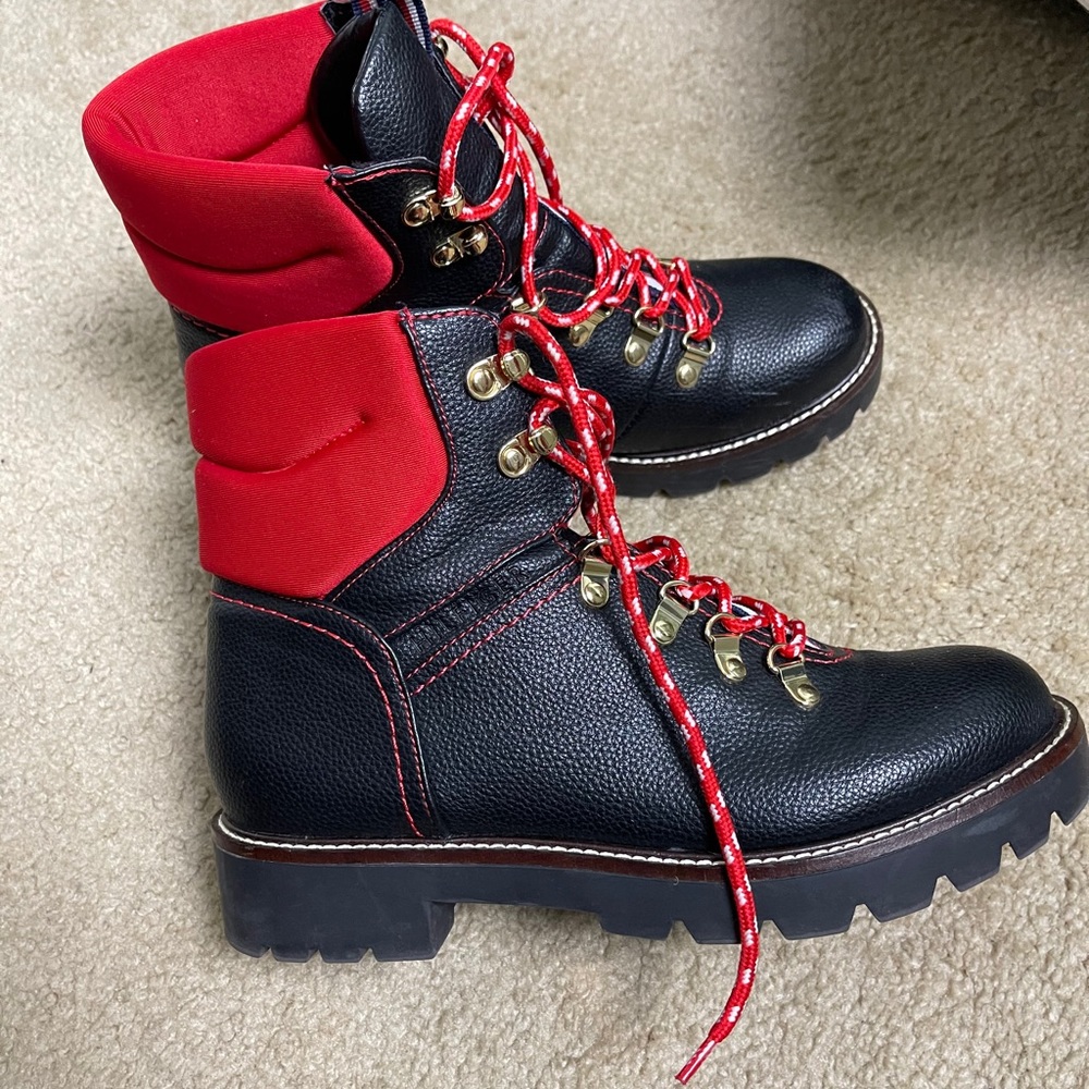 Tommy Hilfiger (winter) boots! EUC!